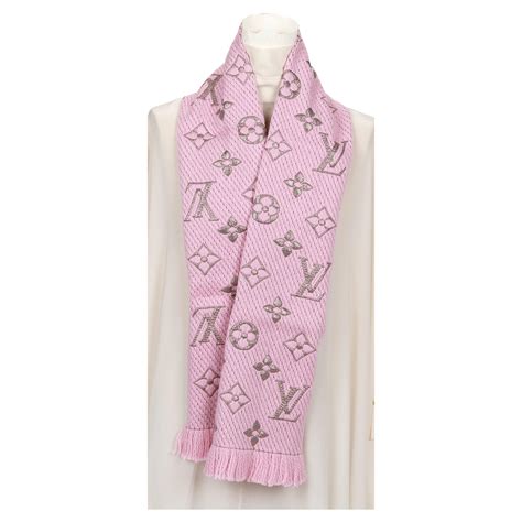 louis vuitton limited edition scarves